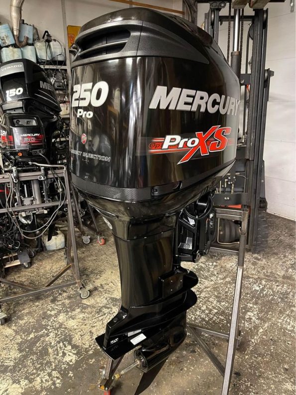 2020 Mercury Optimax Pro XS 250 HP 2-Stroke 20″ Shaft